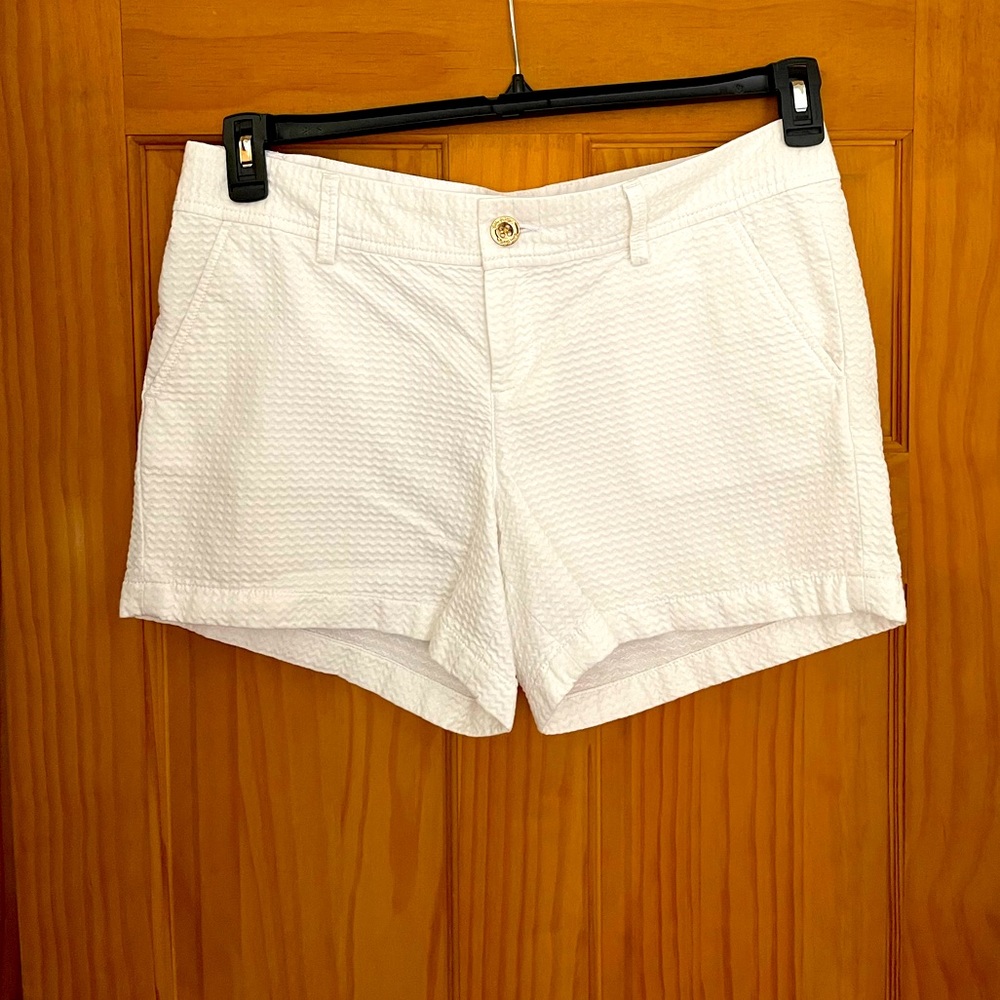 EUC white Lilly Pulitzer Callahan shorts